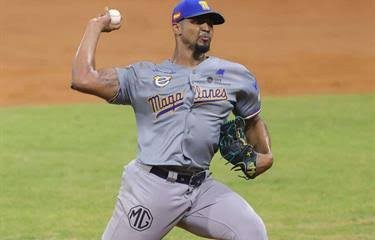 Dos dominicanos entre siete suspensiones por dopaje en béisbol venezolano