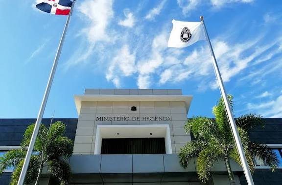 Se ralentiza el crecimiento de los ingresos fiscales en primeros ocho meses del año