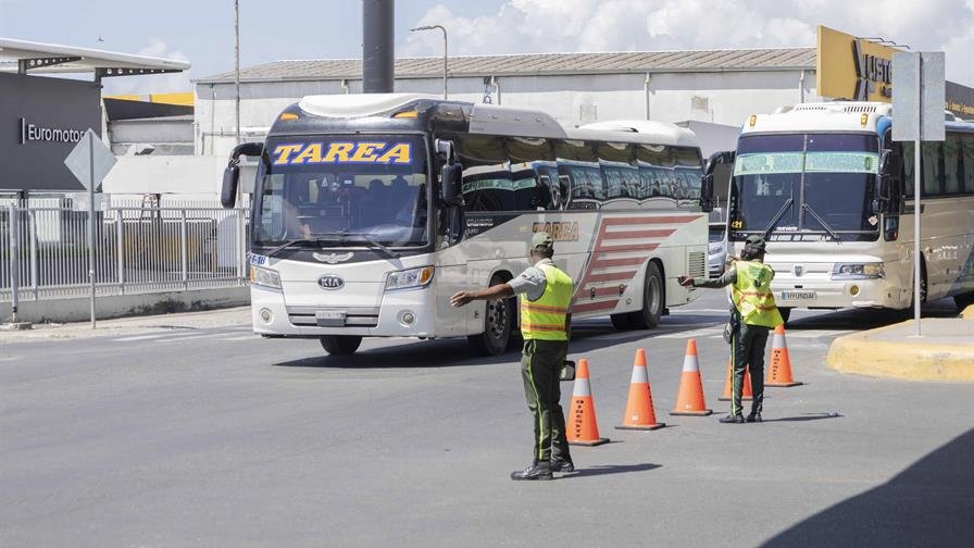 Intrant ha prohibido 14 giros a la izquierda de 38 giros que ha anunciado en el Distrito Nacional
