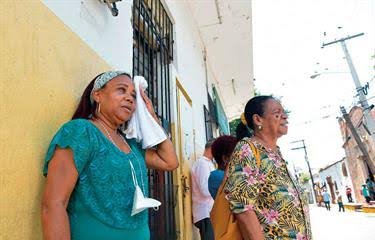 Se esperan aguaceros y temperaturas máximas de hasta 35 grados para este martes