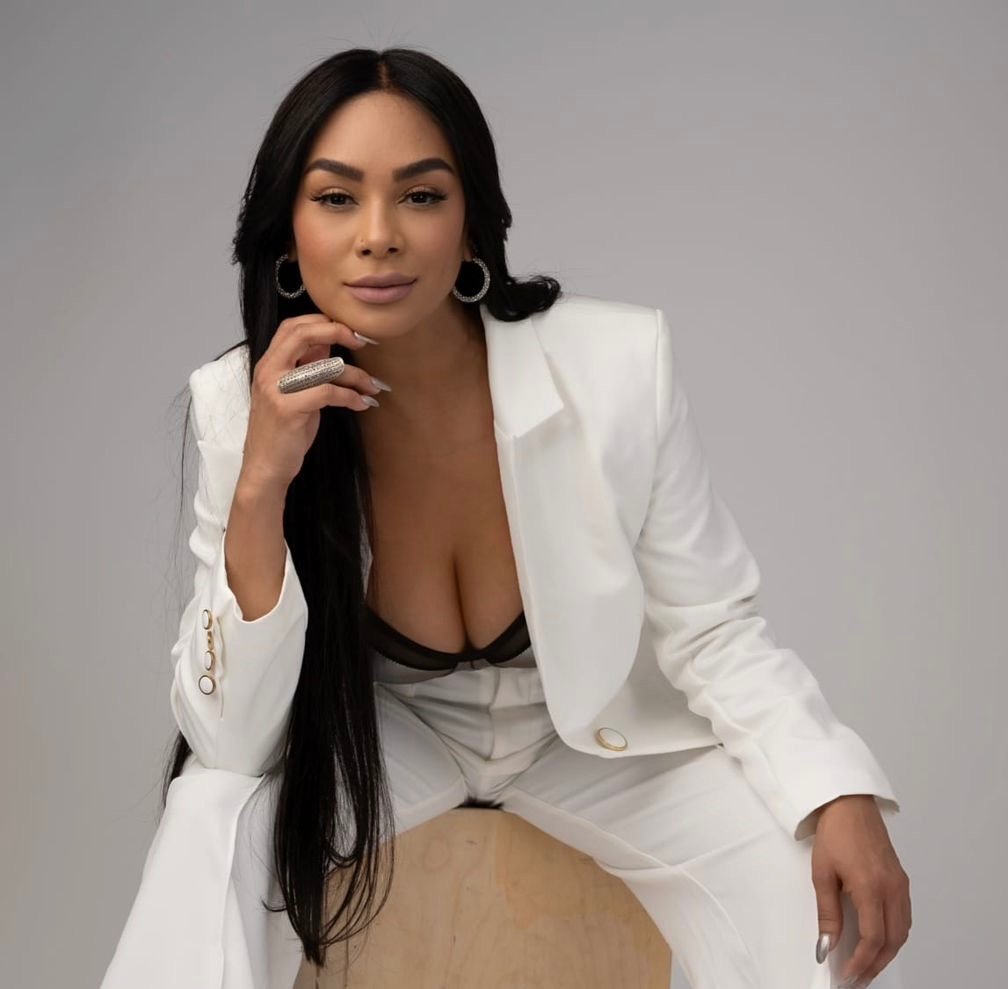 Mildre La Makina conquista New York con su voz y talento