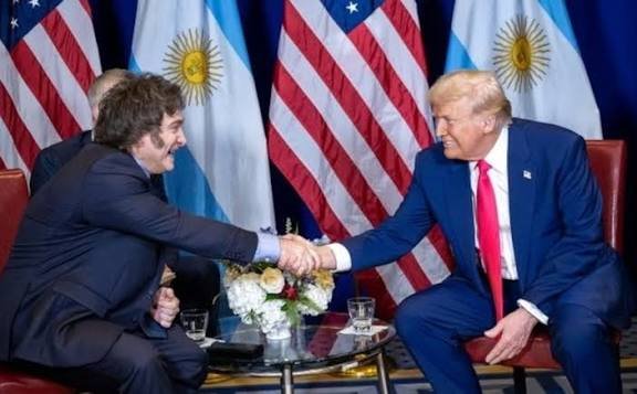Tesoro de EE. UU. anuncia línea de financiamiento de US$ 20,000 MM para banco central argentino