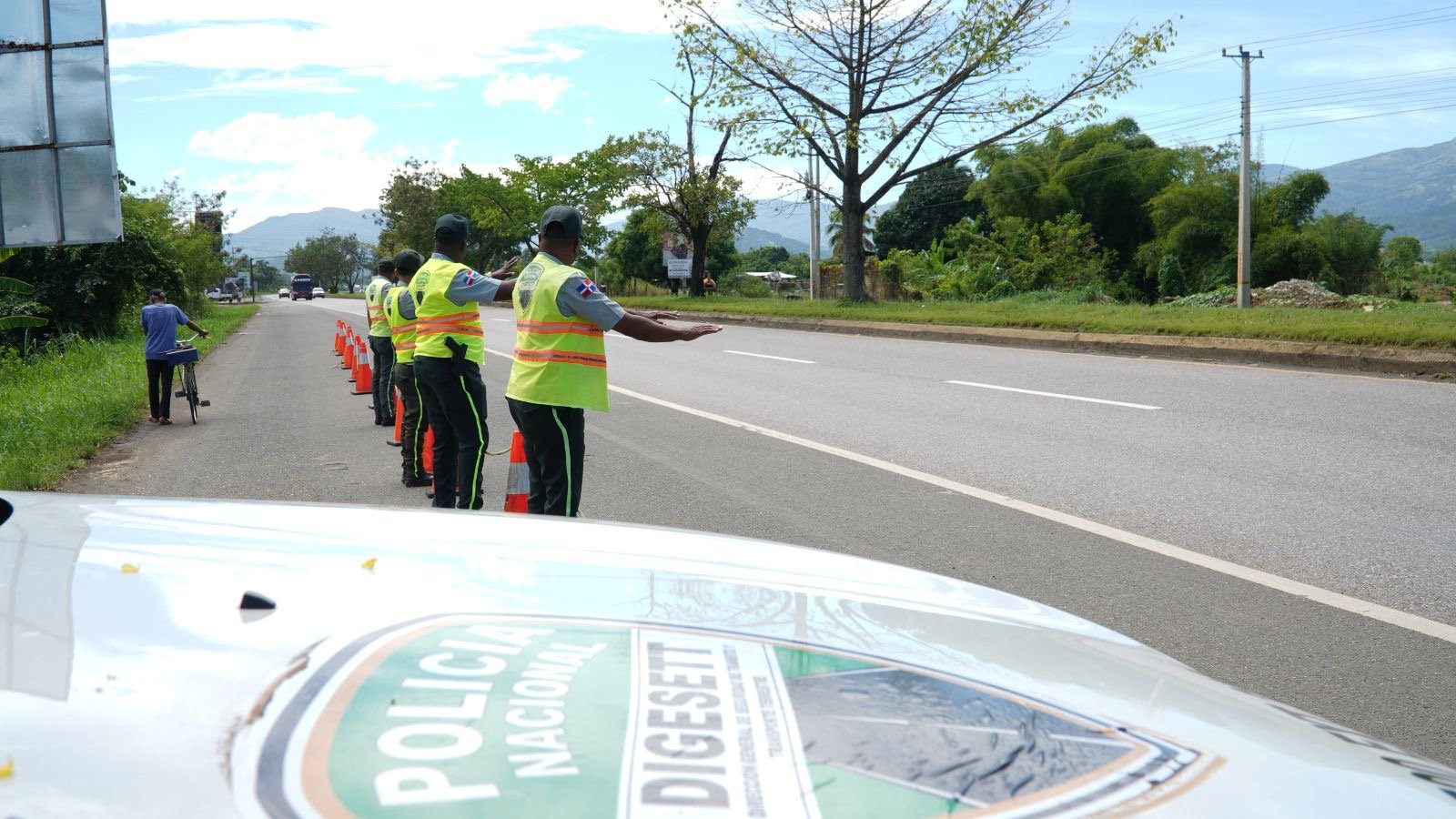 DIGESETT refuerza puntos críticos en carreteras por feriado del Día de Las Mercedes 