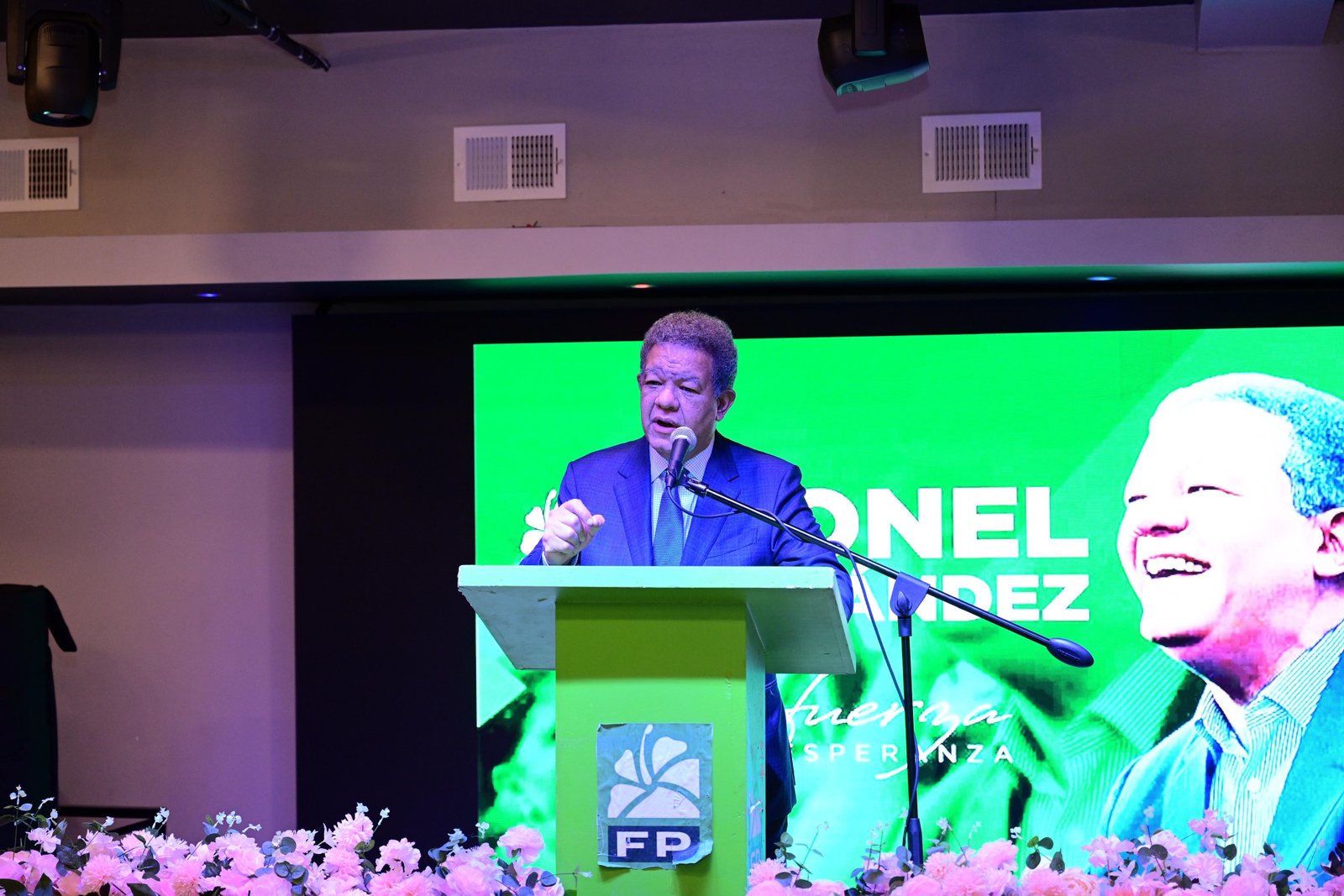 Leonel asegura en Filadelfia que el gobierno del PRM ha fracasado: Prometieron de todo y no han hecho nada