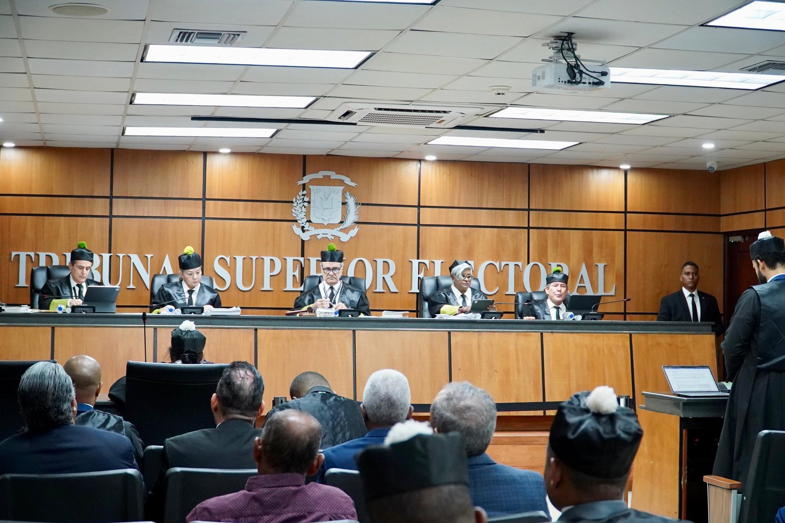 TSE DISPONE QUE JCE INCLUYA RESIDENTES COSTA AZUL EN COLEGIOS ELECTORALES CIRCUNSCRIPCIÓN 1 D.N.
