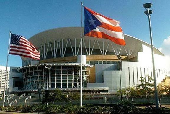 Tirotean el Coliseo de Puerto Rico, la principal sala de espectáculos en la isla