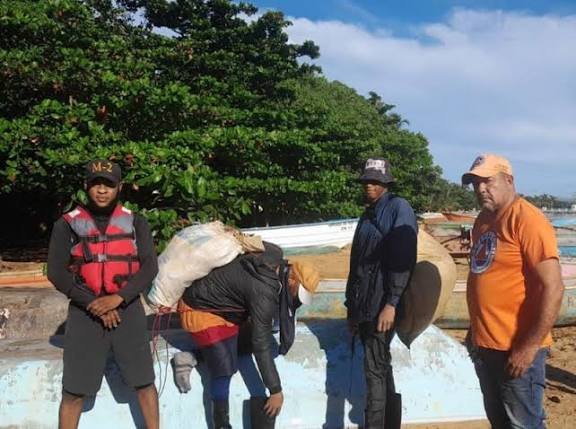 Dos pescadores reportados desaparecidos tras fuerte ventarrón en Miches