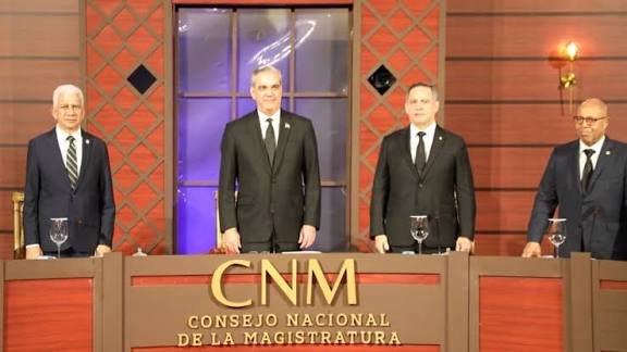Cuestionan que legisladores presenten candidaturas a las altas cortes
