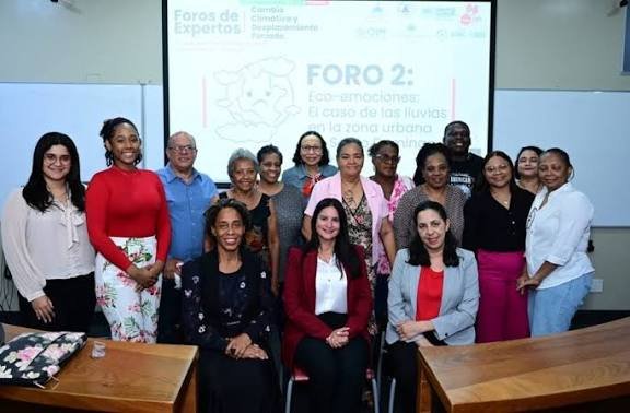 Psicóloga de Intec advierte sobre los efectos psicológicos de las lluvias en Santo Domingo