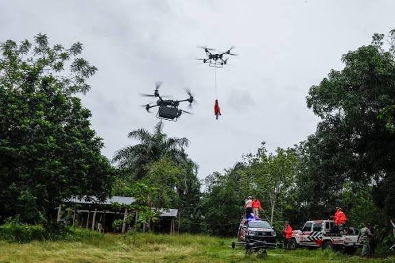 Drones son utilizados para realizar entrega de kits de raciones crudas en SDN