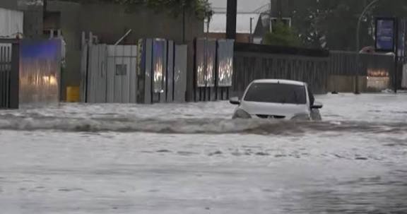 Al menos tres muertos en Jamaica por los preparativos ante el paso del huracán Melissa
