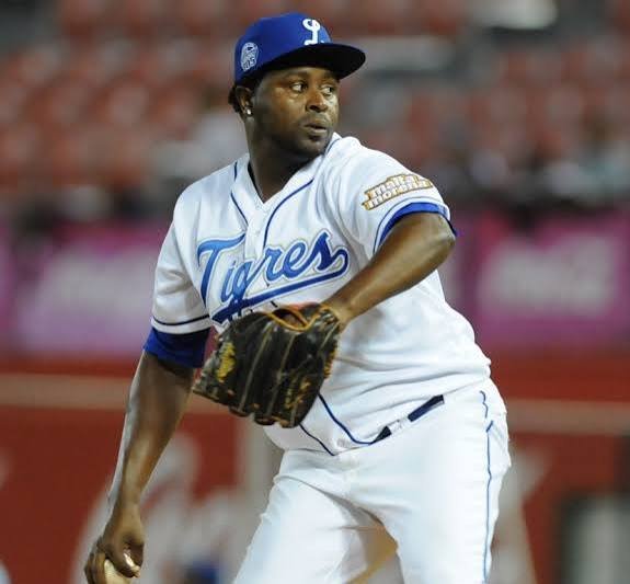 Los Toros devuelven al Licey a la pesadilla en su cumpleaños 118