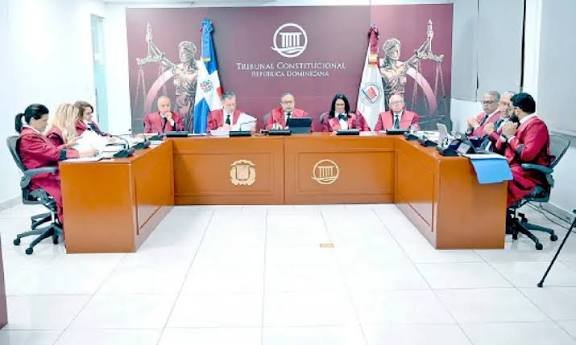 El TC reafirma precedente que elimina la prisión por delitos de difamación