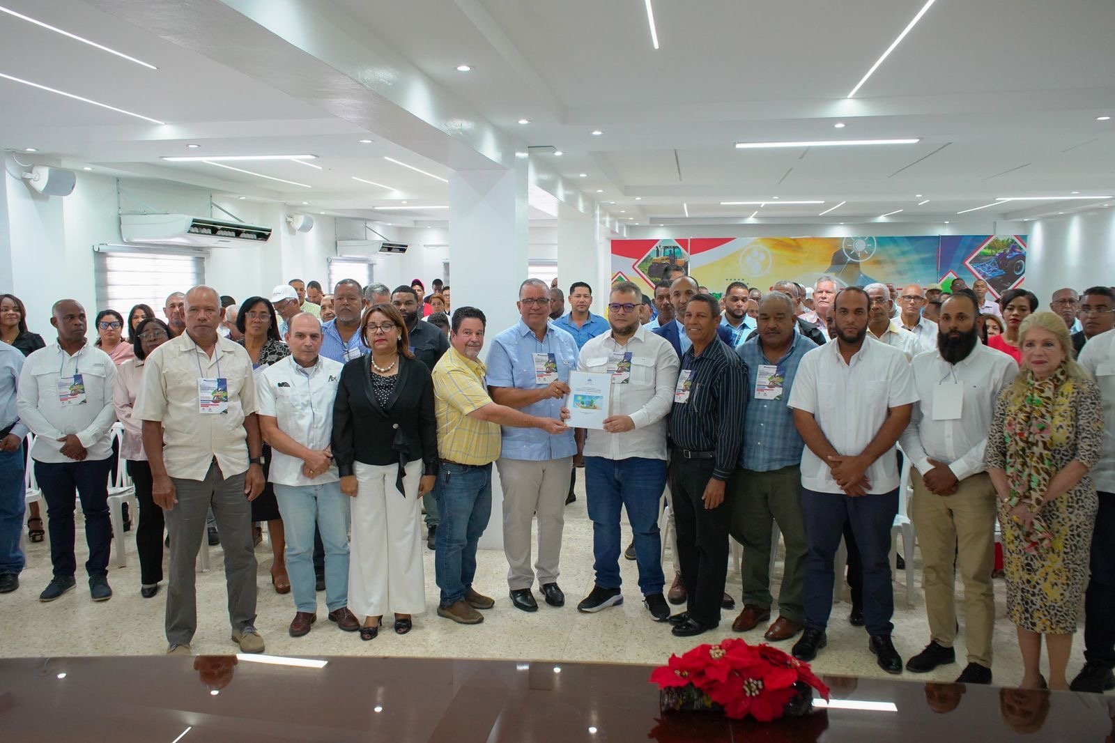 CONALECHE beneficia a miles de productores con el Plan de Transformación Energética