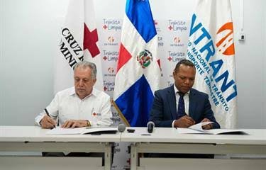 Intrant y Cruz Roja lanzan plan "Tránsito+Limpio" para aplicar pruebas toxicológicas a choferes