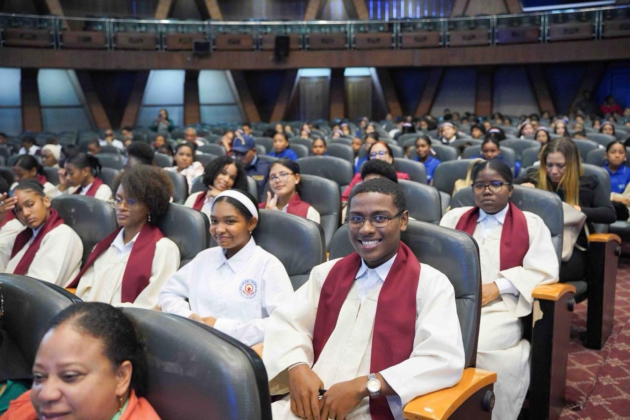 Ministerio de Educación celebra el Festival de Coros José de Jesús Ravelo y concluye el Mes de la Canción Escolar
