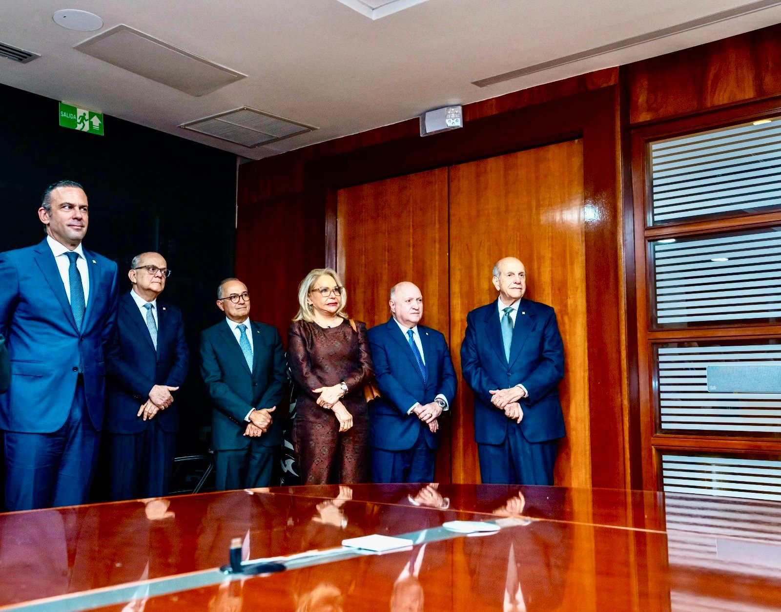 Grupo Popular honra a Eduardo J. Grullón Viñas como Consejero Emérito de AFP Popular