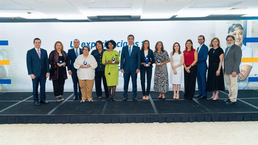 Popular reconoce a emprendedores mayores de 60 años en la primera edición de Impúlsate Silver