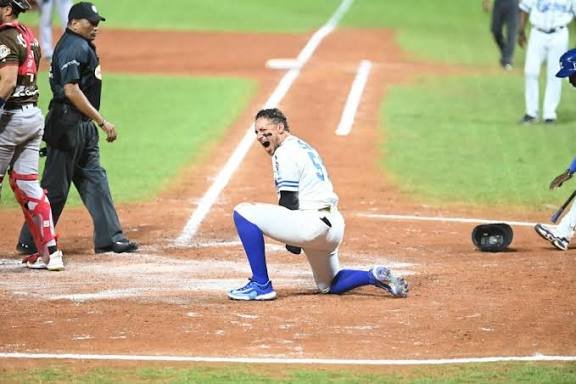 Adames conecta un hit de oro y los Tigres dejan tendidos en el terreno a los Gigantes