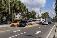 Calzada elevada o reductores del Malecón causa rechazo y taponamientos por exceso de altura