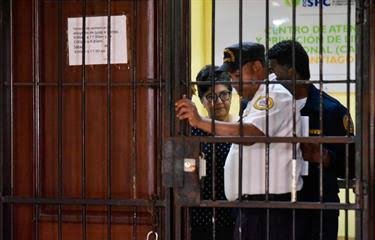Imponen garantía económica a tres empleadas por muerte de Stephora; MP apelará decisión