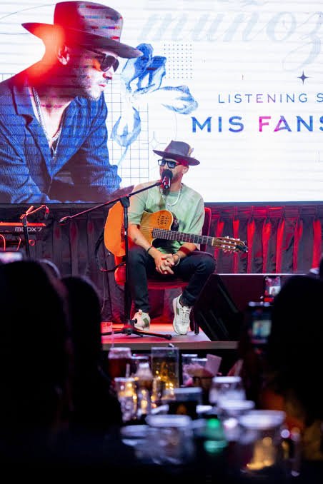 Zeo Muñoz da inicio a su gira de diciembre