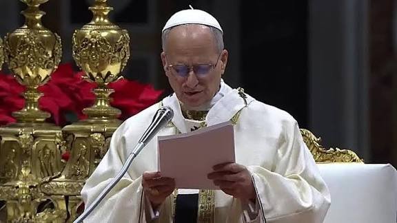 El papa rechaza al cierre del Jubileo una "economía deformada" y los "halagos" del poder