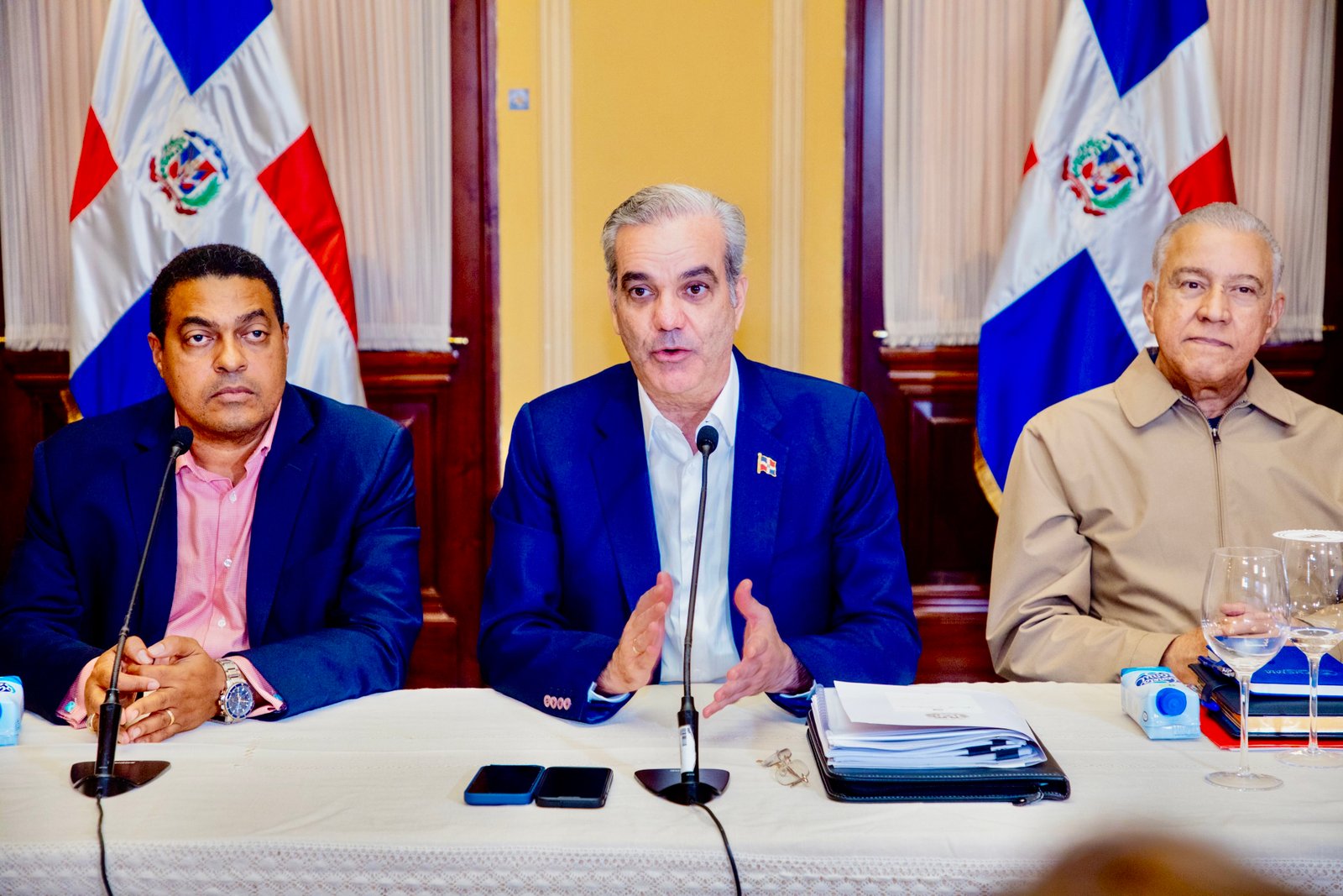Presidente Abinader presenta avances en la organización de los XXV Juegos Centroamericanos y del Caribe Santo Domingo 2026 