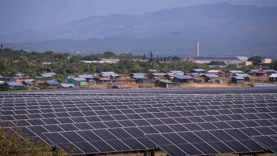 Las renovables siguen reduciendo la generación eléctrica de varios combustibles