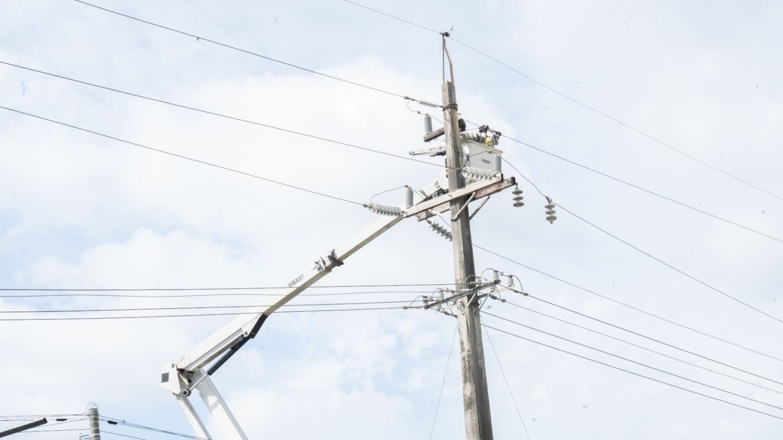 ETED realizará trabajos de sustitución de estructuras en la línea 69 kV Km. 15 de Azua Cruce de Ocoa, este viernes
