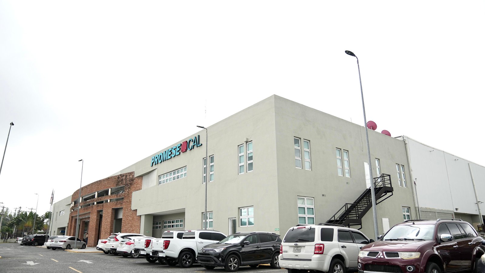 PROMESE/CAL lanza licitación por RD$2,485 millones para adquirir medicamentos 