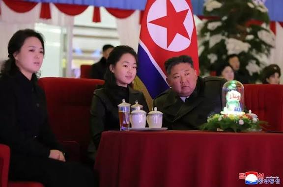 Kim Ju Ae se perfila como la sucesora oficial de Kim Jong Un, según la inteligencia surcoreana