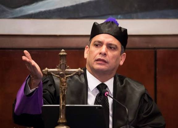 Presidente de la Suprema propone resolver más conflictos entre menores fuera de los tribunales