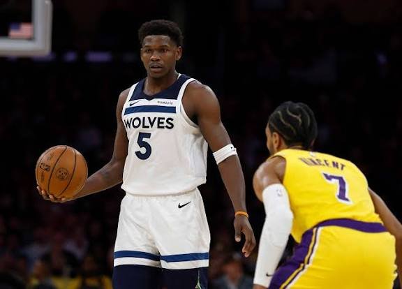 Resumen NBA: Sin SGA, Oklahoma City arrasa a los Nets