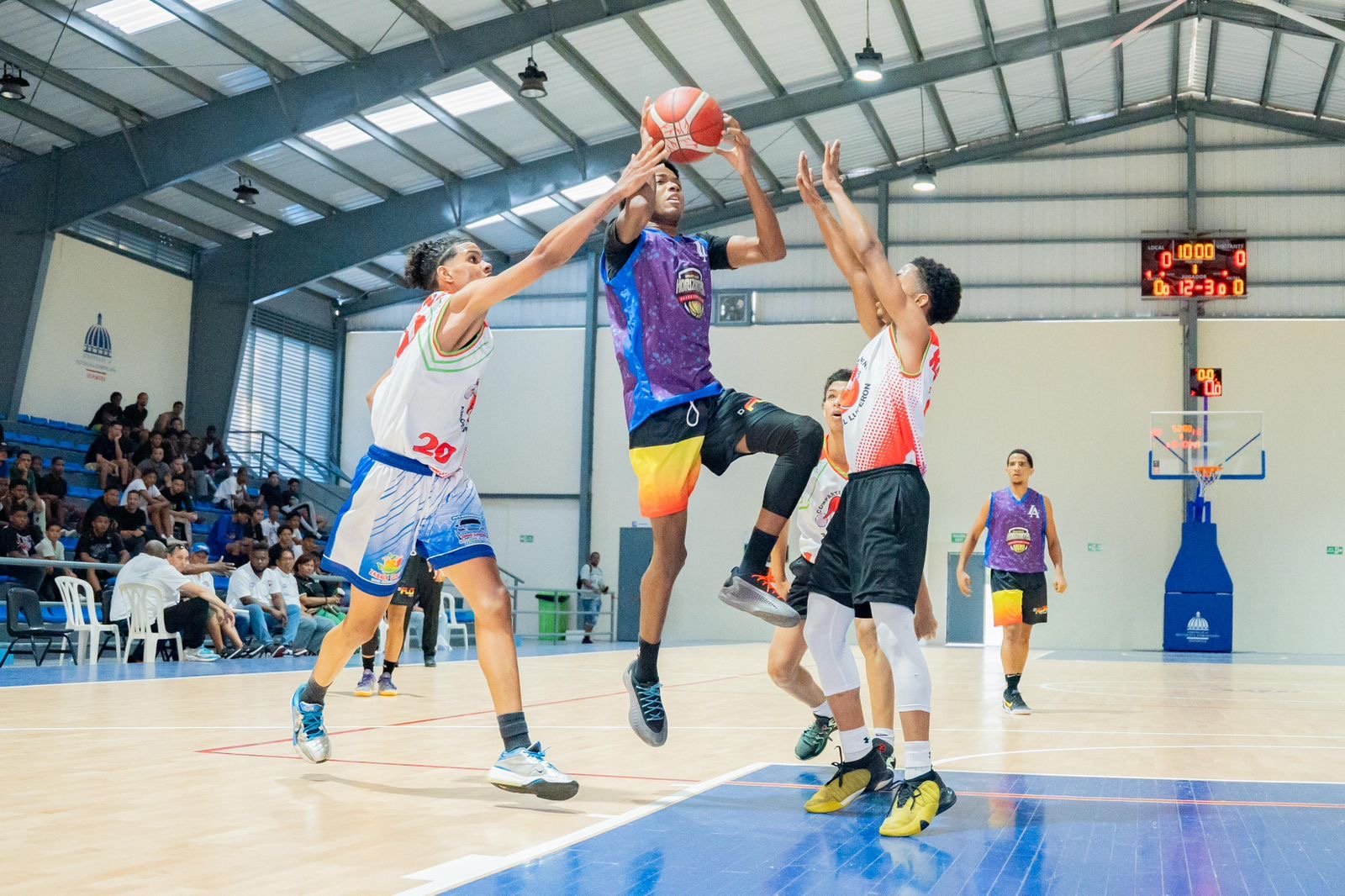 El baloncesto juvenil del Distrito abre temporada con el Torneo U19 dedicado al ministro Carlos Valdez