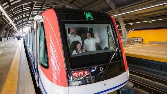 La línea 2C del Metro arranca con una gran demanda