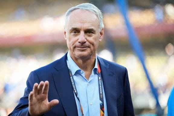 Rob Manfred, Comisionado de MLB: "Si un estadio no es grande, no puede estar en el Clásico"