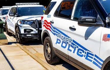 Policía responde a reporte de tirador activo en una sinagoga cerca de Detroit