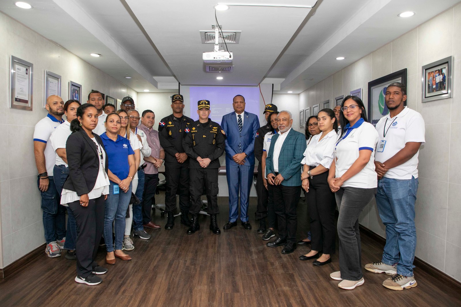 Pro Consumidor y CECCOM refuerzan controles para prevenir bebidas adulteradas durante la Semana Santa