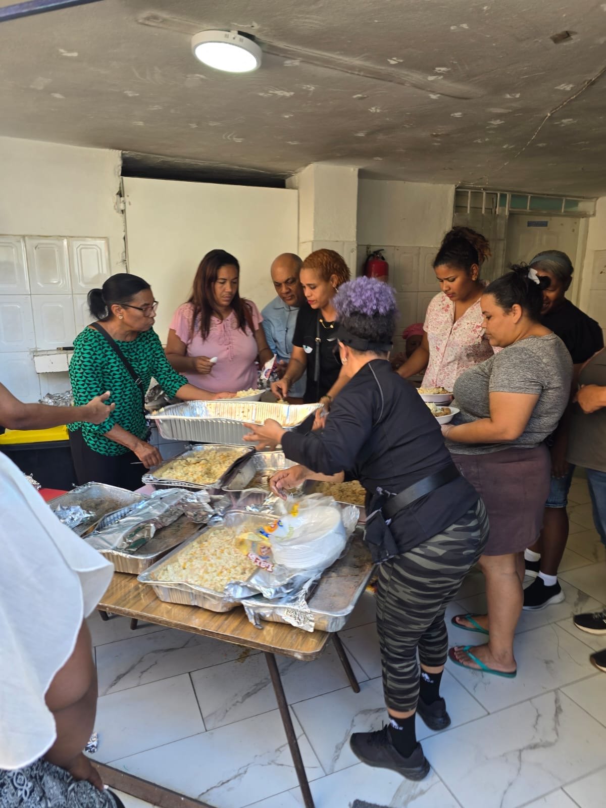 Diputada Mary Ogando encabeza exitosa jornada comunitaria en “La Esperanza de los Ríos”
