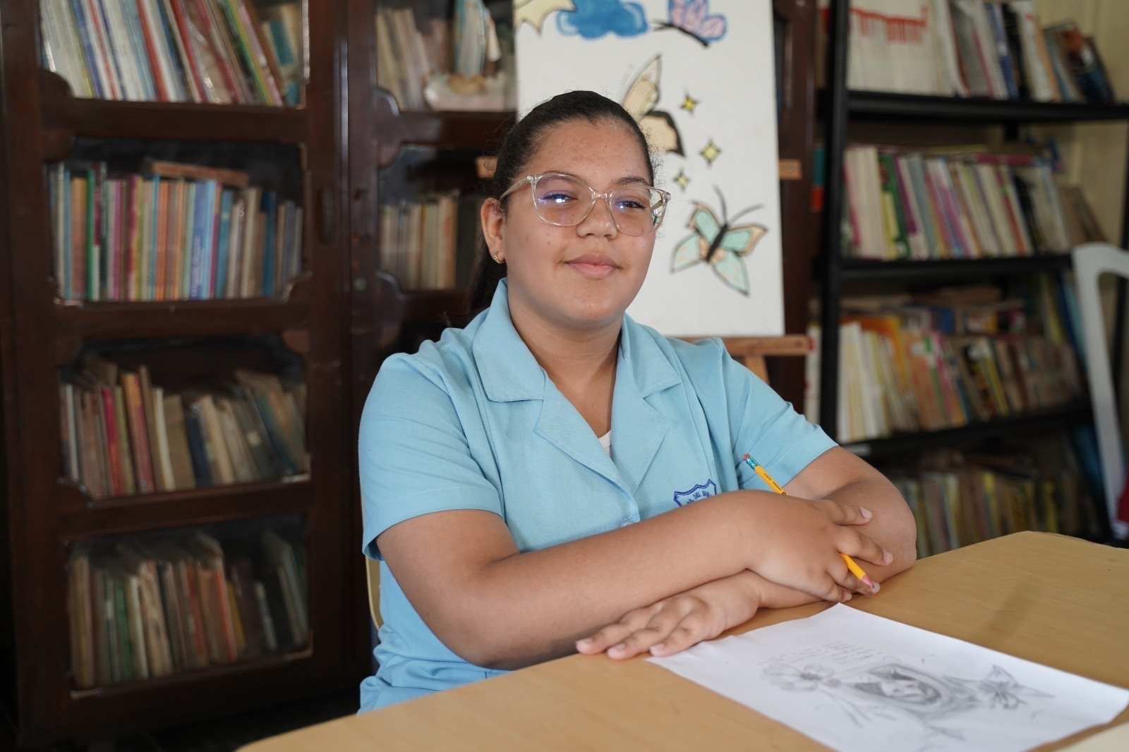 Estudiantes abrazan el arte y la reflexión en concursos por centenario de Minerva Mirabal