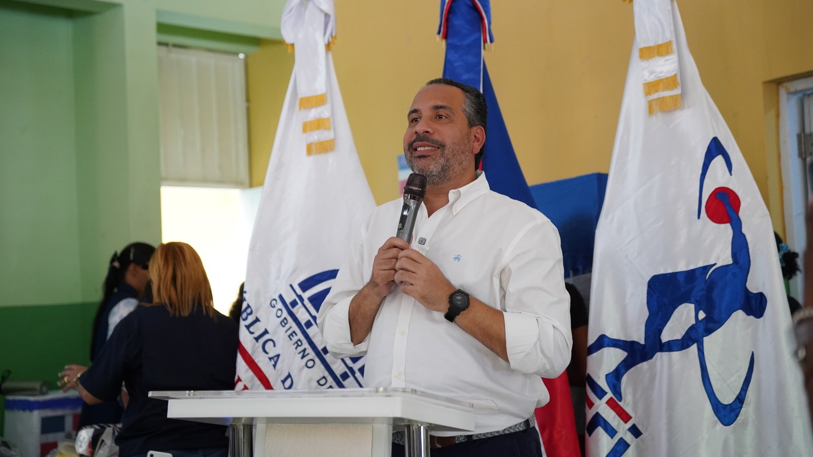 INEFI pone fin a más de 15 años de espera en Tamayo: Alberto Rodríguez entrega canchas remozadas y revoluciona el deporte escolar