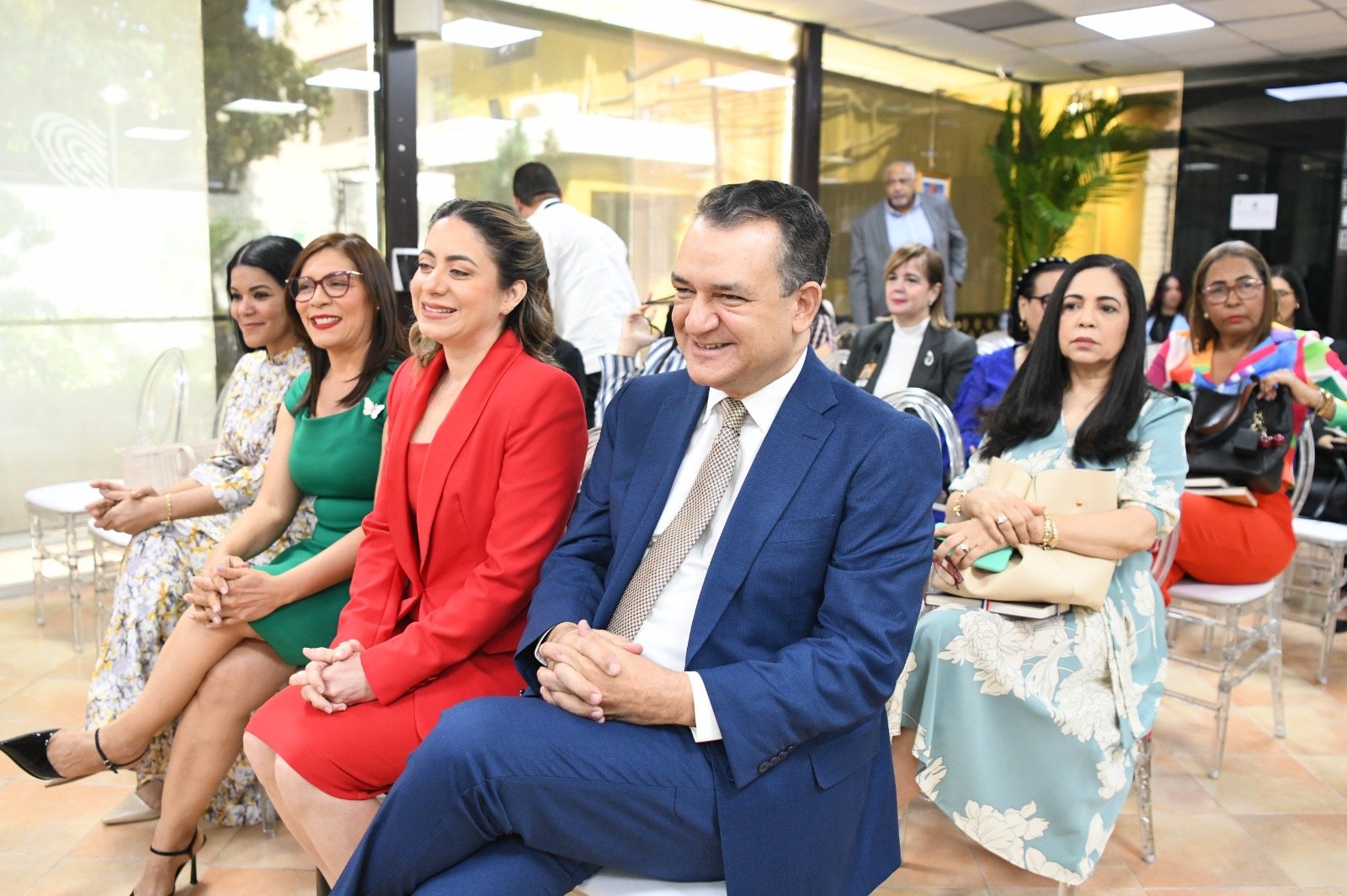 Comisión de Género de la JCE realiza el panel “Mujeres en Política: desafíos y transformación democrática”  