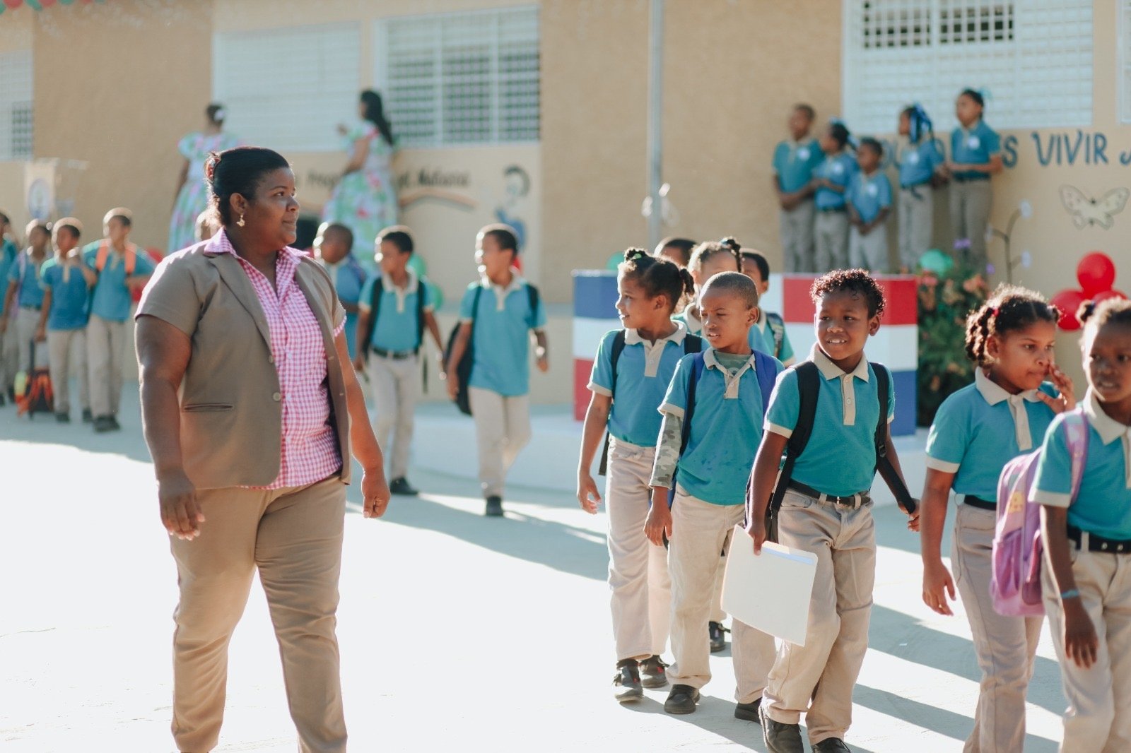 Ministerio de Educación llama a la comunidad educativa al regreso a clases este lunes 6 de abril, tras asueto de Semana Santa 