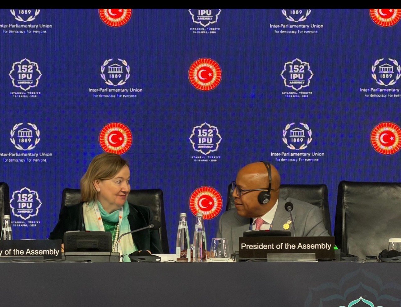 Alfredo Pacheco preside 152.ª Asamblea de la Unión Interparlamentaria (UIP) en Estambul, Turquía