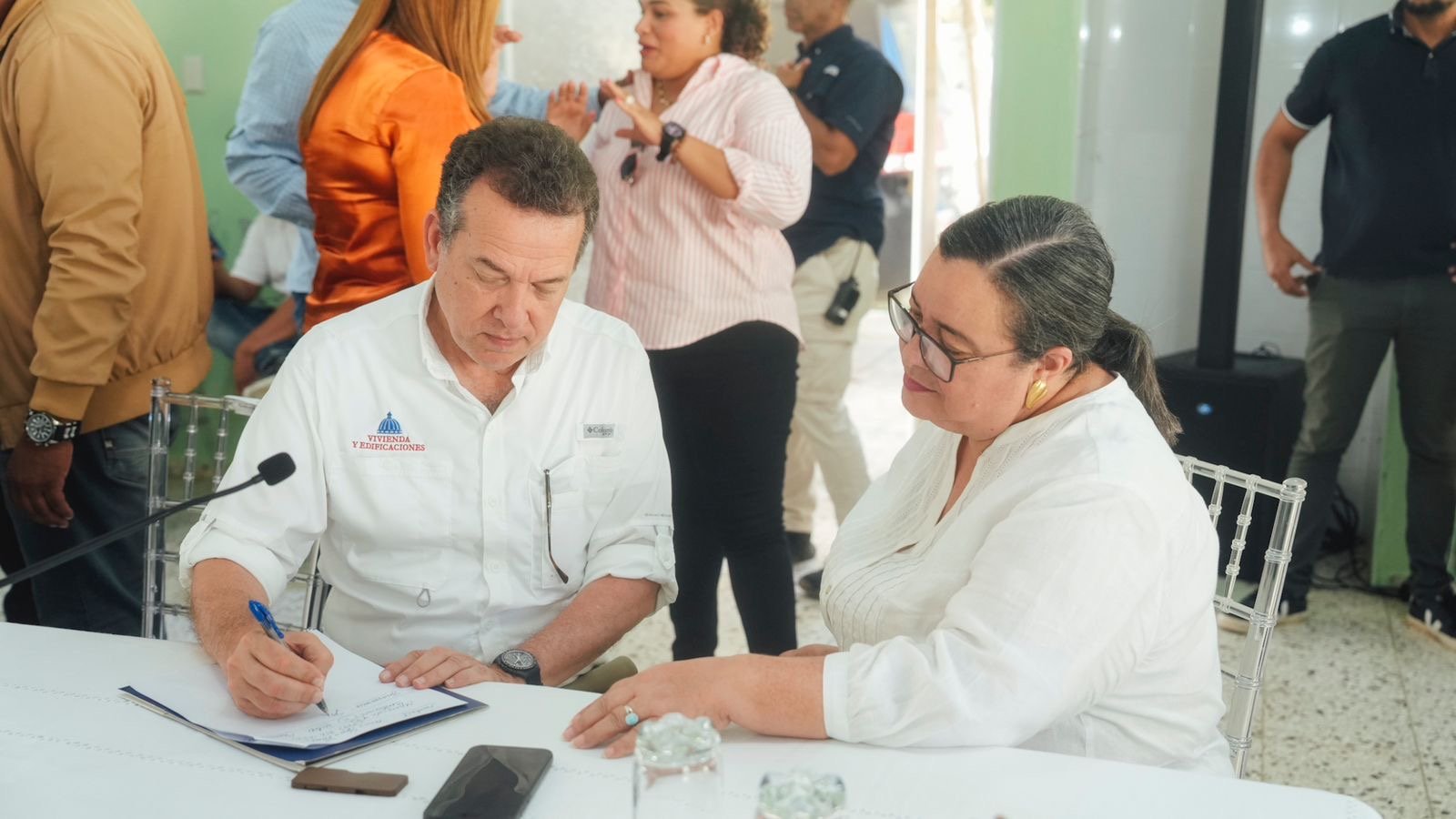 Ministro Ito Bisonó coordina en terreno inicio de proyecto habitacional en Montellano tras disposición del presidente Abinader