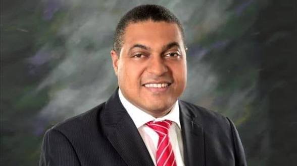 José Monegro confía en que el patronato del Quisqueya pondrá atención a la grama de ese estadio