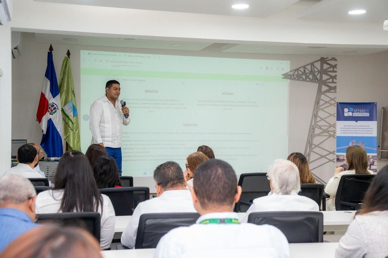 Alfonso Rodríguez, vicepresidente ETED, destaca la integridad y seguridad como valores habilitadores en la Semana de la Ética 2026 