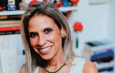 Karina Sainz Borgo: "Se editan tantos libros porque estamos nerviosos. Porque tenemos miedo"