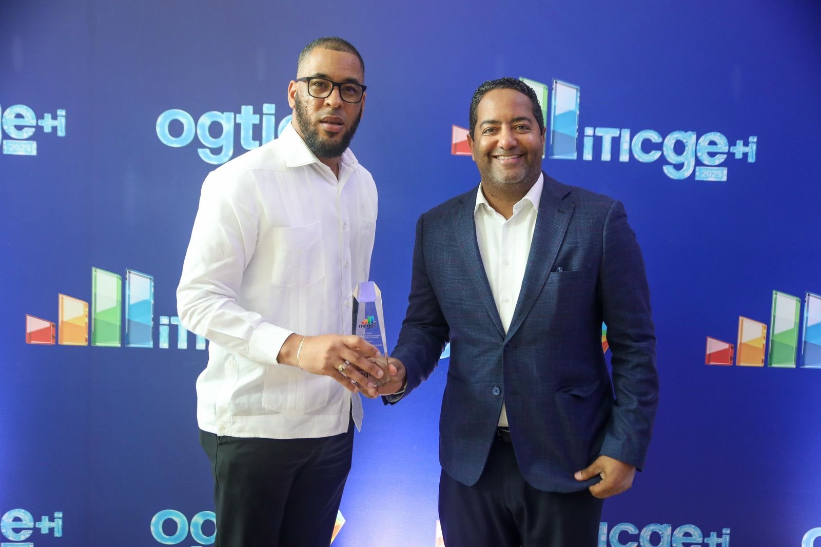 CONADIS es reconocido por la OGTIC por avances en servicios digitales dirigidos a la ciudadanía